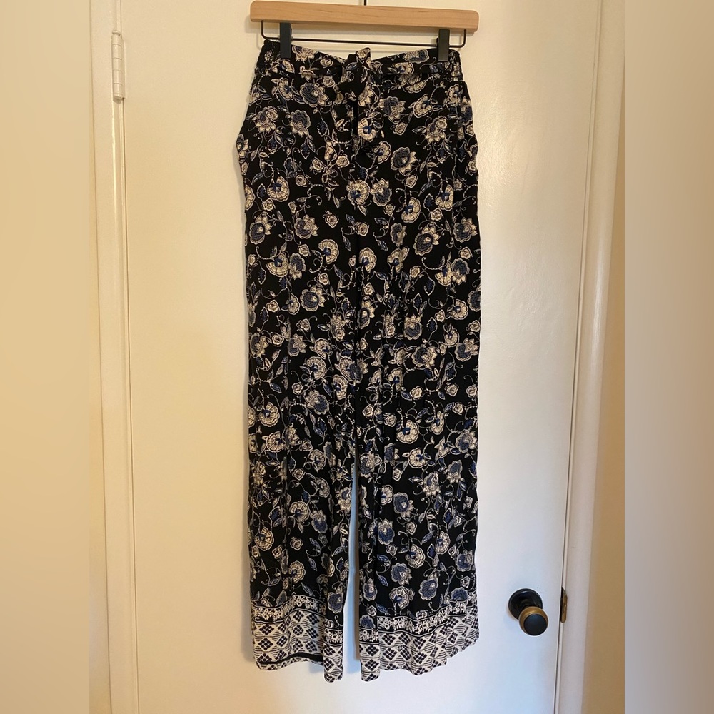 Francesca’s floral wide leg pants